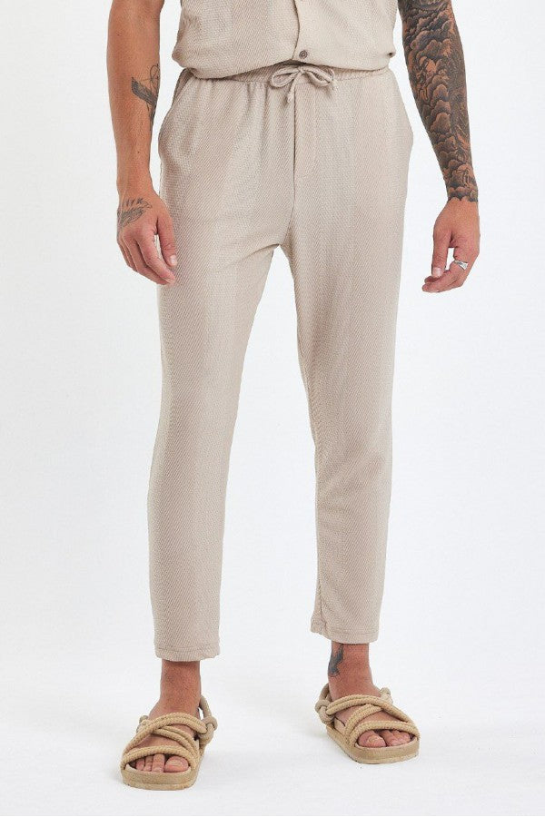HELVYN “Santorini” – Beigefarbene Relaxed Fit Hose